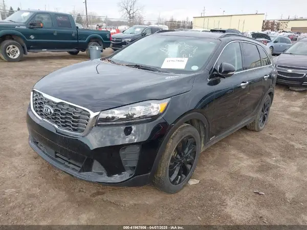 5XYPGDA51LG667394 2020 KIA SORENTO - Image 2