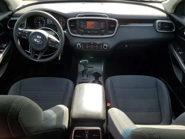 5XYPGDA52GG025532 2016 KIA SORENTO - Image 8