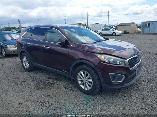5XYPGDA52GG063049 2016 KIA SORENTO - Image 1