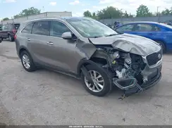 5XYPGDA52GG066663 2016 KIA SORENTO