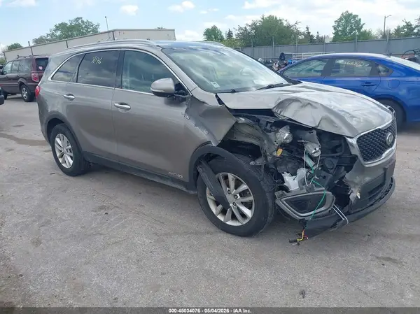 5XYPGDA52GG066663 2016 KIA SORENTO - Image 1