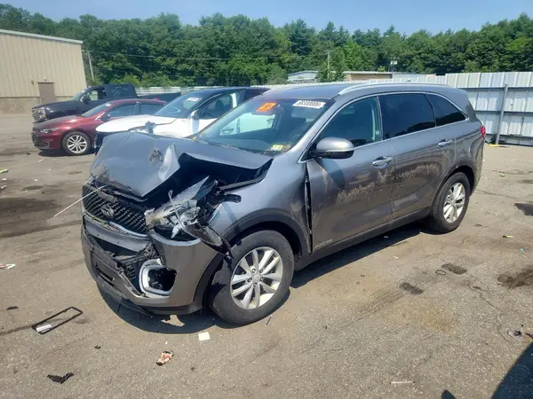 5XYPGDA52GG078585 2016 KIA SORENTO - Image 1
