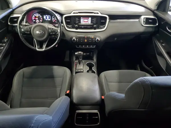 5XYPGDA52GG109625 2016 KIA SORENTO - Image 8