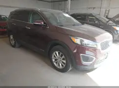 5XYPGDA52GG127462 2016 KIA SORENTO