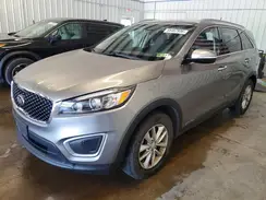 5XYPGDA52GG174068 2016 KIA SORENTO