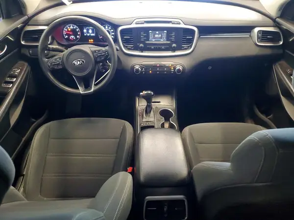 5XYPGDA52GG174068 2016 KIA SORENTO - Image 8