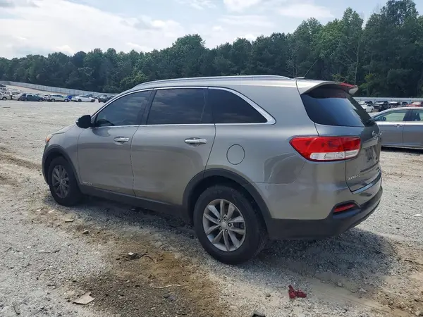 5XYPGDA52GG174099 2016 KIA SORENTO - Image 2