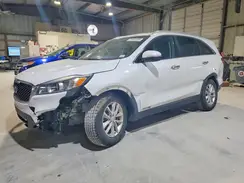 5XYPGDA52GG175978 2016 KIA SORENTO