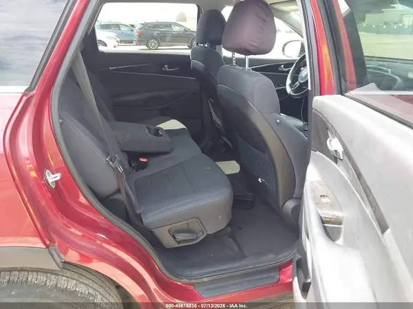 5XYPGDA52GG176211 2016 KIA SORENTO - Image 8
