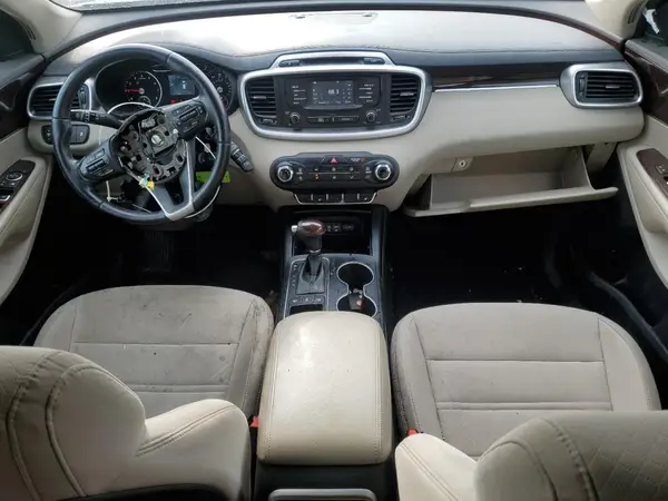 5XYPGDA52GG177326 2016 KIA SORENTO - Image 8