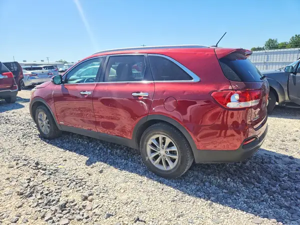 5XYPGDA52HG188666 2017 KIA SORENTO - Image 2