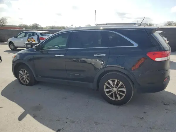 5XYPGDA52HG191521 2017 KIA SORENTO - Image 2