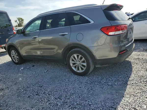 5XYPGDA52HG203196 2017 KIA SORENTO - Image 2