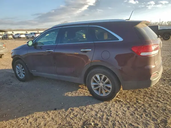 5XYPGDA52HG223903 2017 KIA SORENTO - Image 2