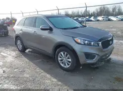 5XYPGDA52HG228678 2017 KIA SORENTO