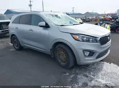 5XYPGDA52HG235257 2017 KIA SORENTO