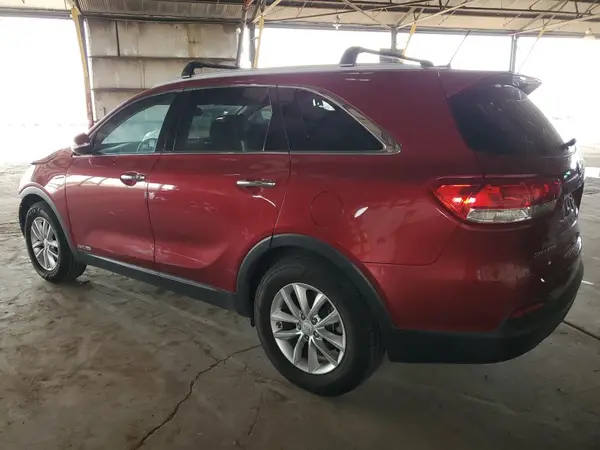 5XYPGDA52HG242435 2017 KIA SORENTO - Image 2
