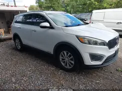 5XYPGDA52HG280666 2017 KIA SORENTO
