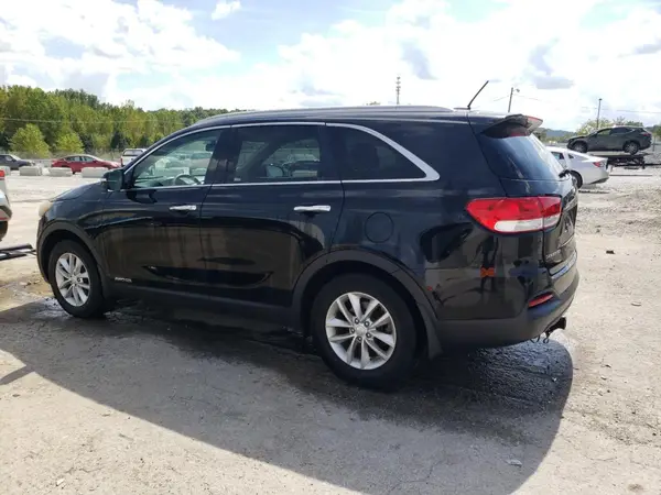 5XYPGDA52HG291358 2017 KIA SORENTO - Image 2