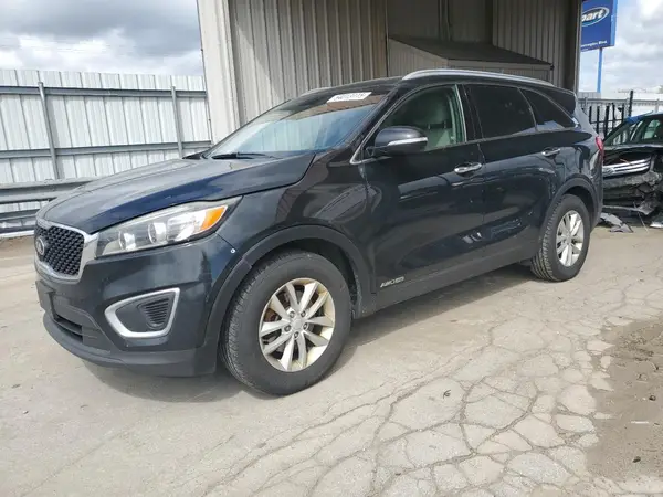 5XYPGDA52HG326559 2017 KIA SORENTO - Image 1