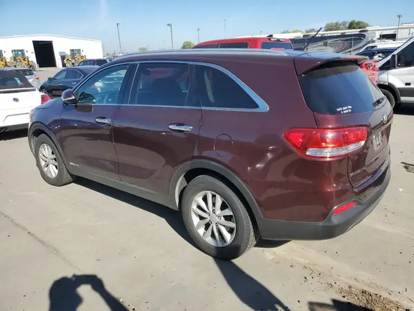 5XYPGDA52HG329851 2017 KIA SORENTO - Image 2