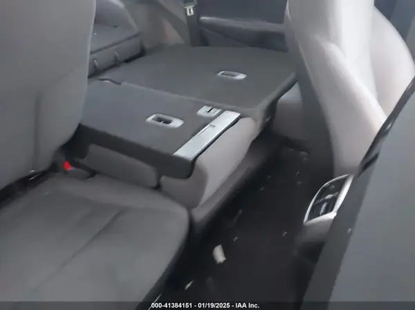 5XYPGDA52HG335617 2017 KIA SORENTO - Image 8