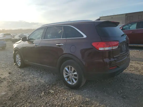 5XYPGDA52HG336735 2017 KIA SORENTO - Image 2