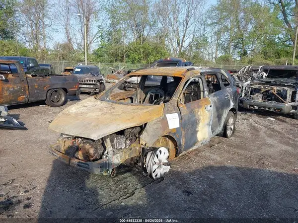 5XYPGDA52JG338569 2018 KIA SORENTO - Image 2