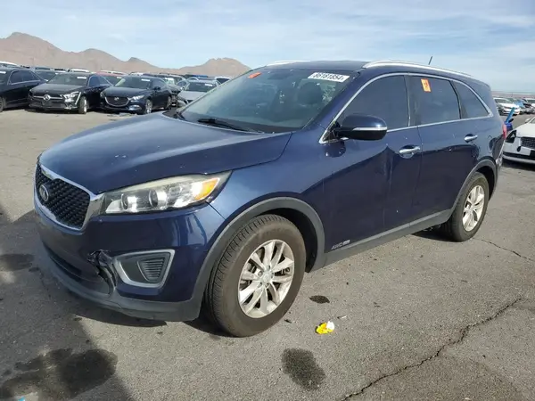 5XYPGDA52JG339253 2018 KIA SORENTO - Image 1
