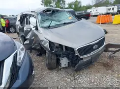 5XYPGDA52JG341004 2018 KIA SORENTO