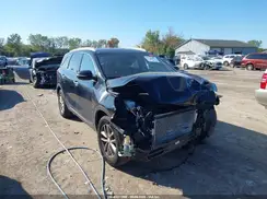 5XYPGDA52JG352956 2018 KIA SORENTO