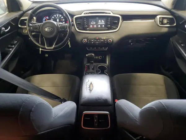 5XYPGDA52JG368235 2018 KIA SORENTO - Image 8