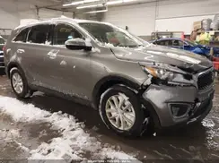 5XYPGDA52JG376691 2018 KIA SORENTO