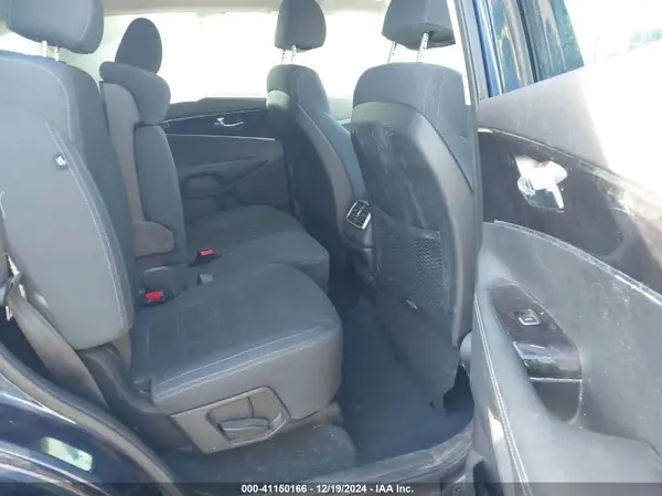 5XYPGDA52JG396732 2018 KIA SORENTO - Image 8