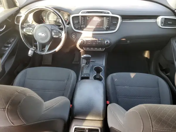 5XYPGDA52JG400116 2018 KIA SORENTO - Image 8