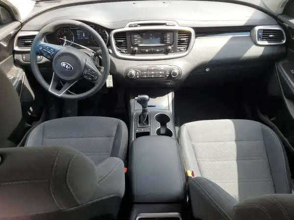 5XYPGDA52JG404571 2018 KIA SORENTO - Image 8