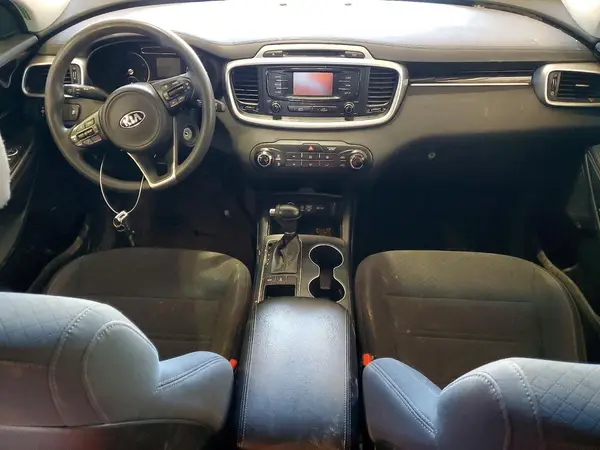 5XYPGDA52JG408538 2018 KIA SORENTO - Image 8