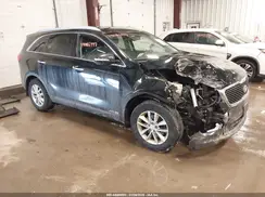 5XYPGDA52JG421855 2018 KIA SORENTO