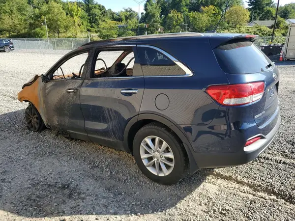 5XYPGDA52JG425436 2018 KIA SORENTO - Image 2