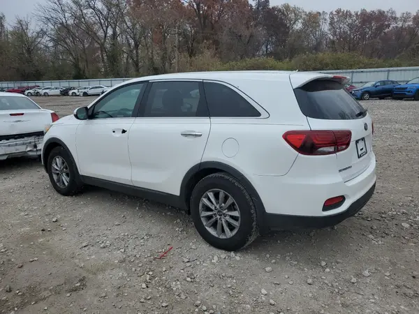 5XYPGDA52KG437376 2019 KIA SORENTO - Image 2