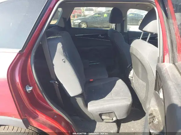 5XYPGDA52KG470846 2019 KIA SORENTO - Image 8
