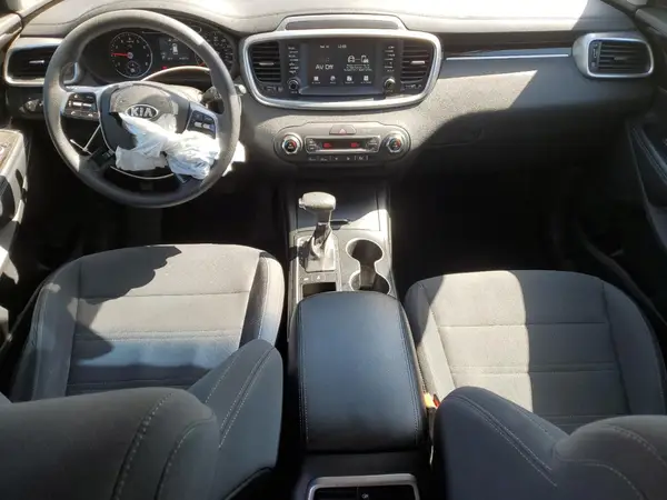 5XYPGDA52KG471088 2019 KIA SORENTO - Image 8