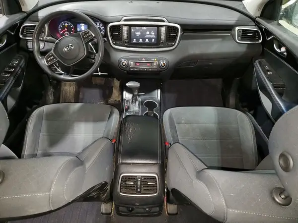 5XYPGDA52KG480101 2019 KIA SORENTO - Image 8