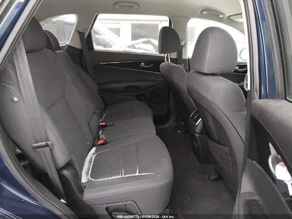 5XYPGDA52KG480499 2019 KIA SORENTO - Image 8
