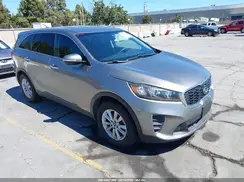 5XYPGDA52KG486366 2019 KIA SORENTO
