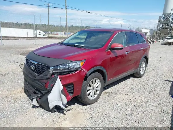 5XYPGDA52KG487940 2019 KIA SORENTO - Image 2