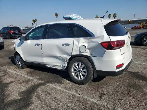 5XYPGDA52KG496282 2019 KIA SORENTO - Image 2