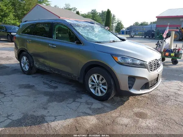 5XYPGDA52KG525263 2019 KIA SORENTO - Image 1