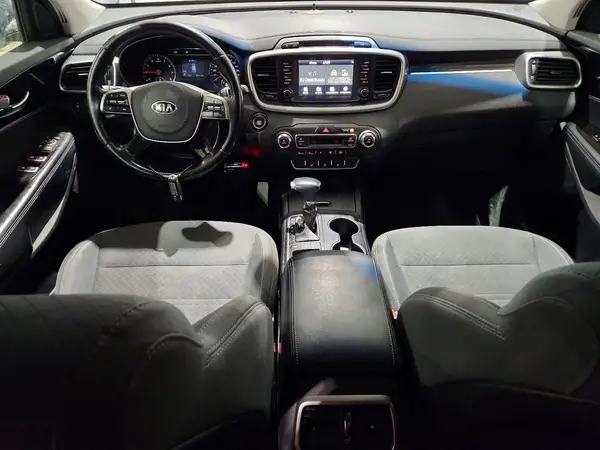 5XYPGDA52KG527644 2019 KIA SORENTO - Image 8