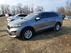5XYPGDA52KG530365 2019 KIA SORENTO
